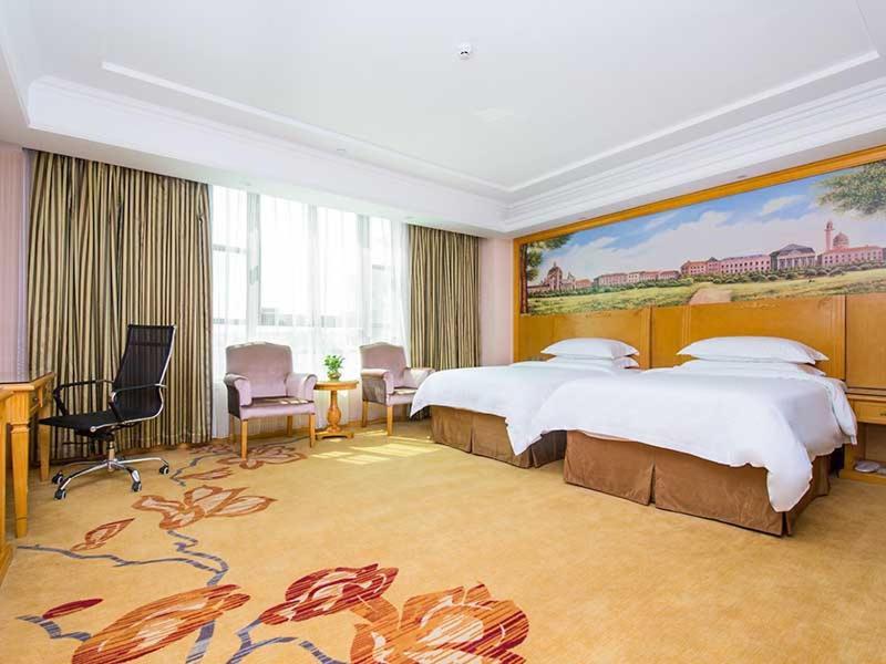 Vienna Classic Hotel Ganzhou Meilin Экстерьер фото